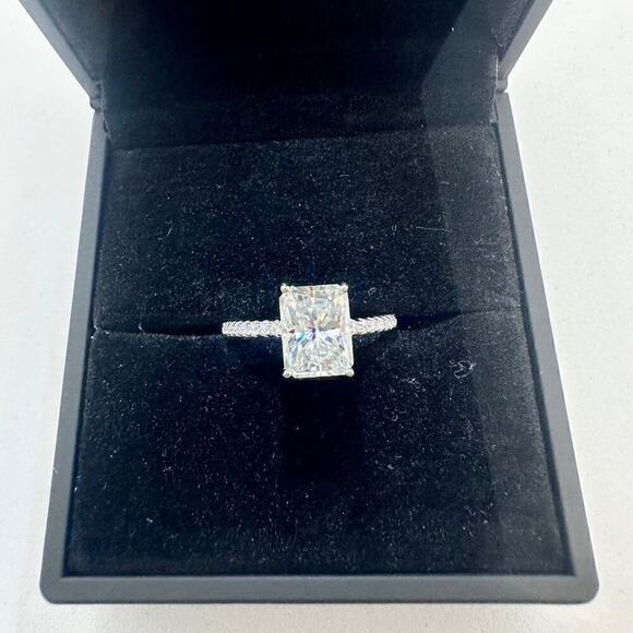 Moissanite Diamond Engagement Ring Radiant Cut 3 Ct 925 18K Gold Finish GRA - Picture 5 of 9